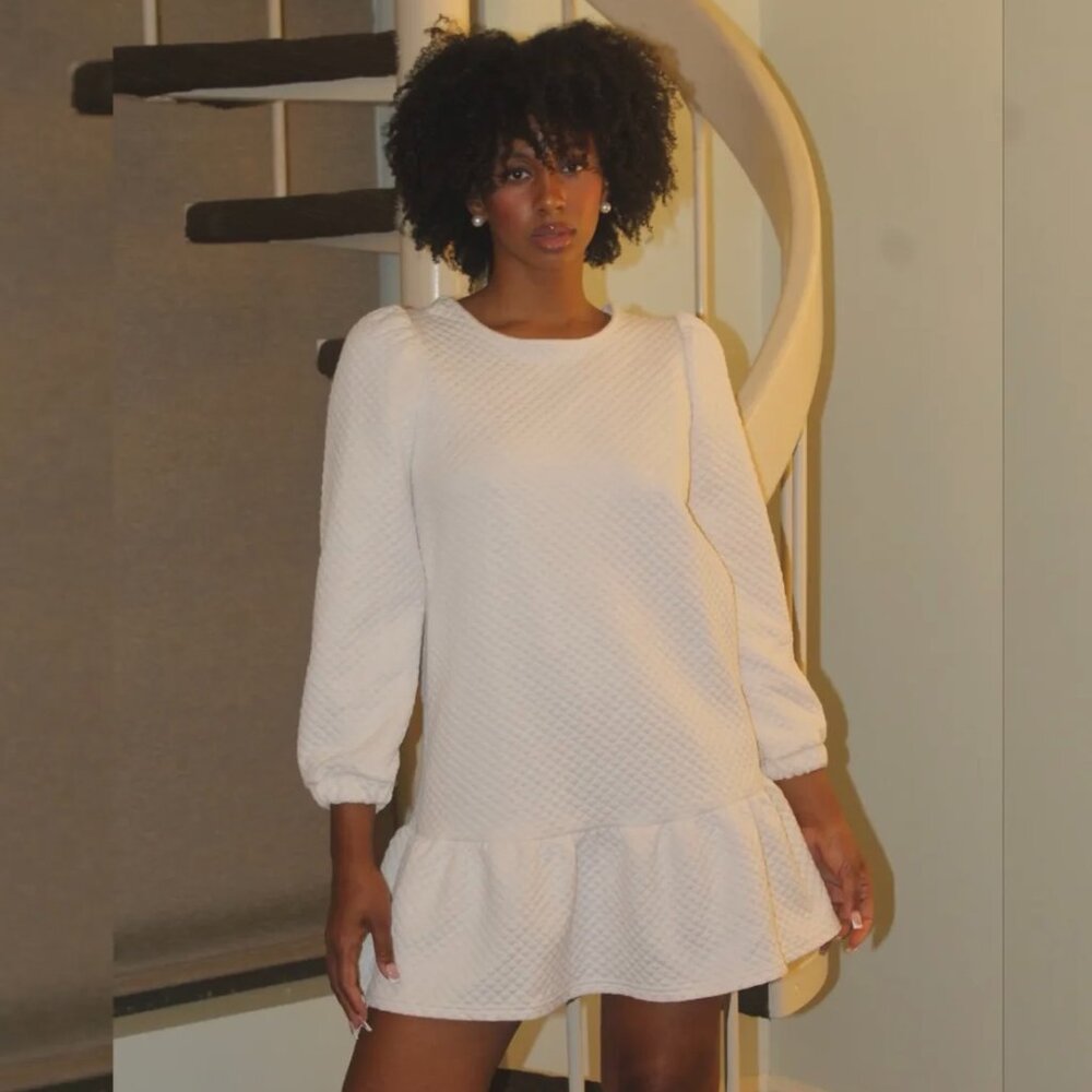 MEDIUM Cream Patterned Long Sleeve Dress